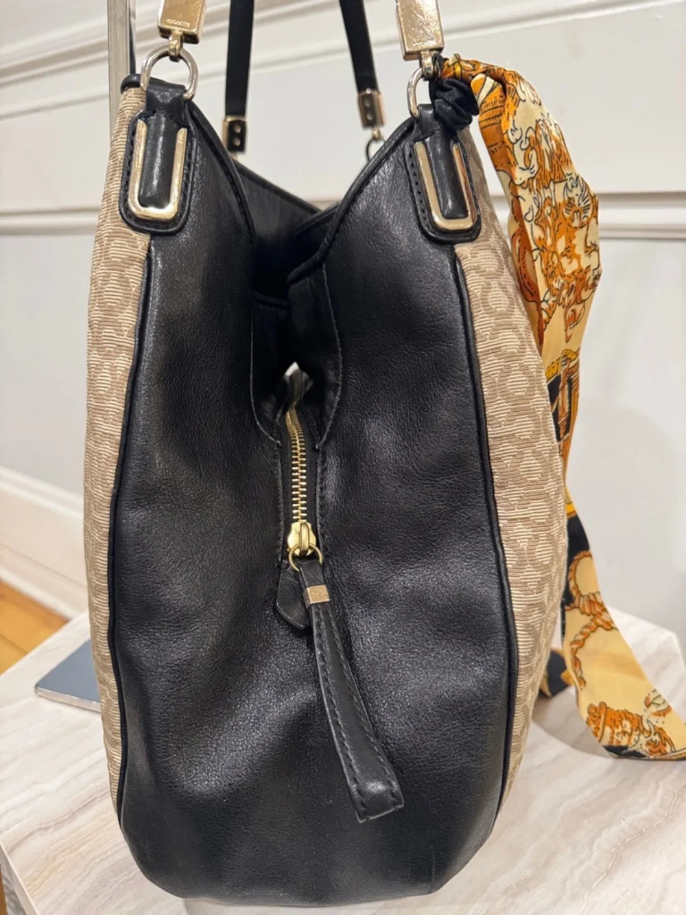 Coach Madison Signature Canvas Leather Black Tan Shoulder Bag - Picture 7 of 17